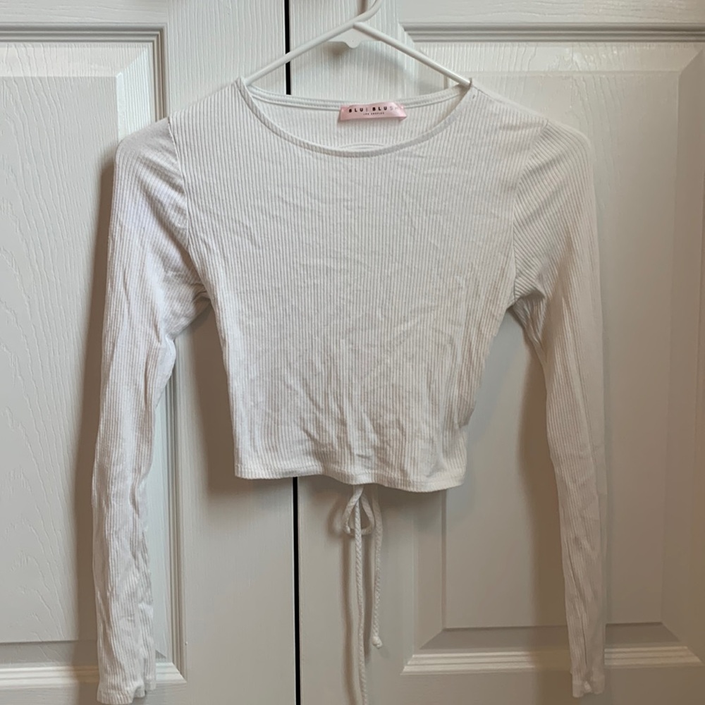 White longsleeve top
